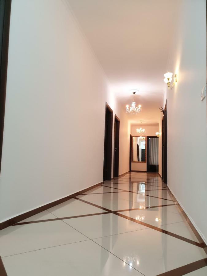Hotel Royal Saranda Екстериор снимка